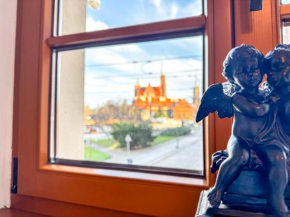 Luxury Decor & Amazing Island Views, Center! 5mins Rynek